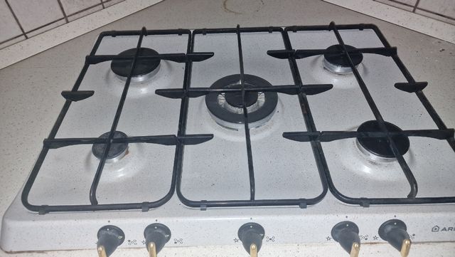 Cucina angolare, componibile.