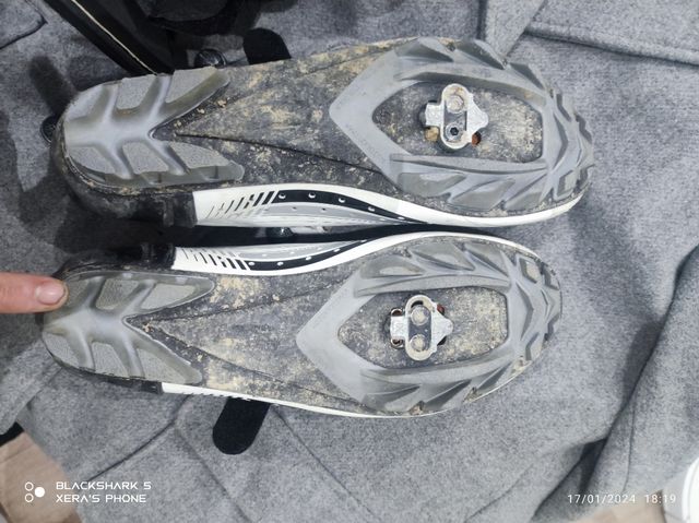 Zapatillas ciclismo luck