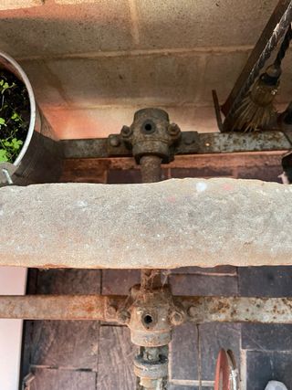 piedra de afilar ( moa)