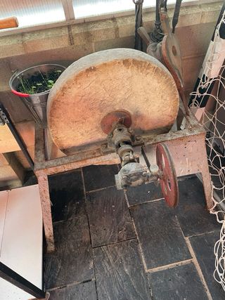 piedra de afilar ( moa)