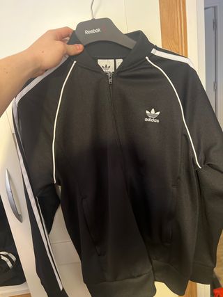 chaqueta adidas