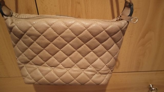 Abrigo para persona mayor y bolso a juego.!