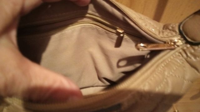 Abrigo para persona mayor y bolso a juego.!