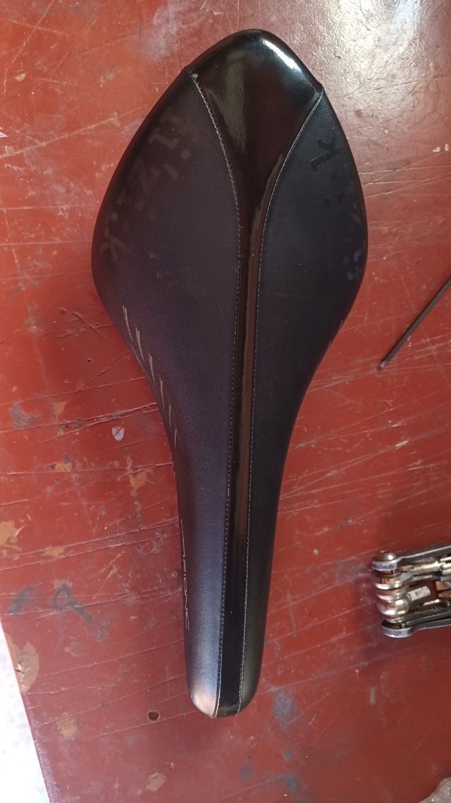 Sillin Fizik Arione Cx de carbono