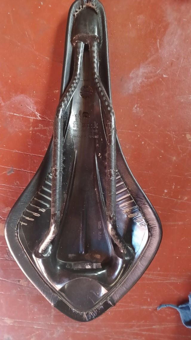 Sillin Fizik Arione Cx de carbono