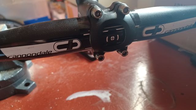 Cannondale cc potebcia y manllar