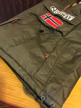 Parka Geographical Norway talla M caqui