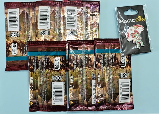 Magic: Lord of the Rings + Pin Magic Con