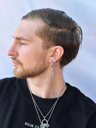 PENDIENTES HOLE ROUND ANKH BLEY