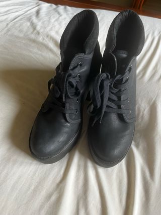 Botines negros plataforma
