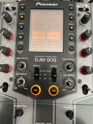 Pioneer DJM-909