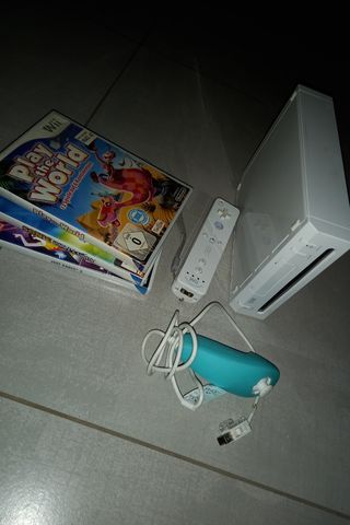 console Wii con giochi e accessori