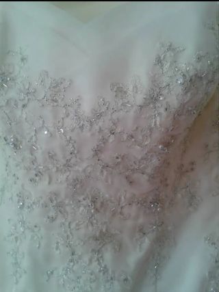 Vestido de Novia talla M, color Beige