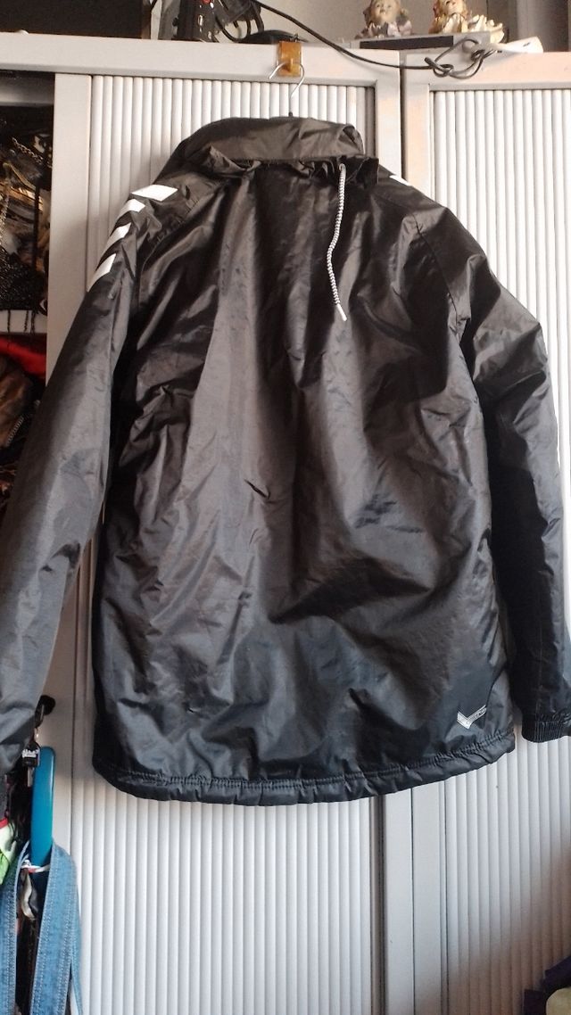 chaqueta baballero impermeable negra