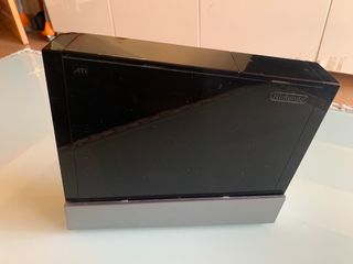 Nintendo Wii + 12 Juegos + 9 Mandos