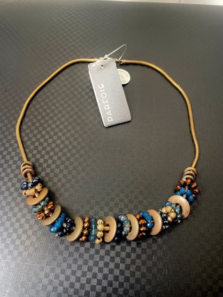 Collar gargantilla en azul y dorado
