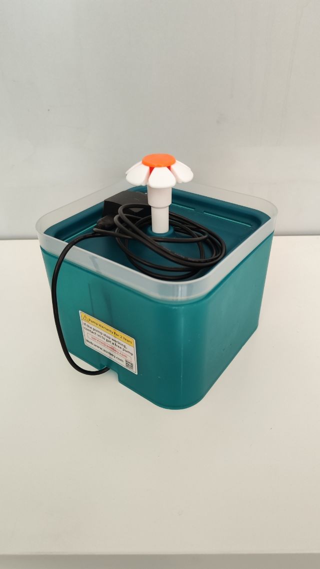 Fuente para perro gato