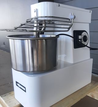 AMASADORA ITALIANA 5 KG TOTALES DE MASA