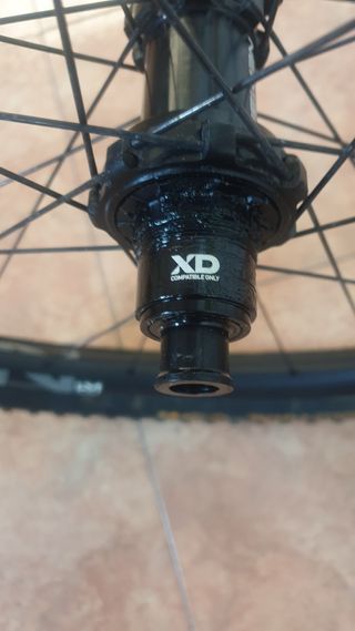 Rueda trasera 29" Newmen Evolution