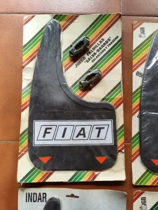 Juego faldillas "salva barros"