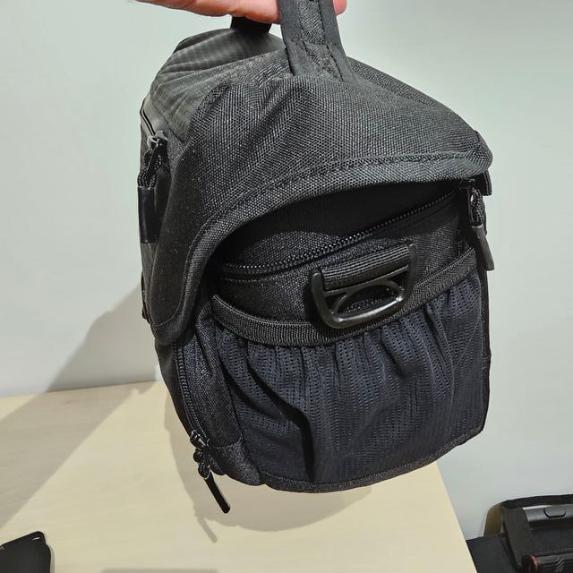 Saco/Mala Fotografia Lowepro Nova 160 AW II