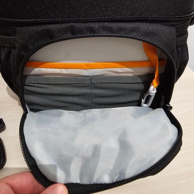 Saco/Mala Fotografia Lowepro Nova 160 AW II