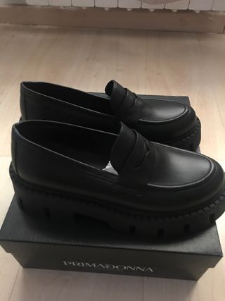 MOCASINES DE PIEL