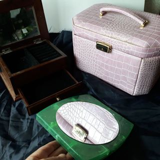 2 maletines JOYEROS (piel y madera)   Como NUEVO!.