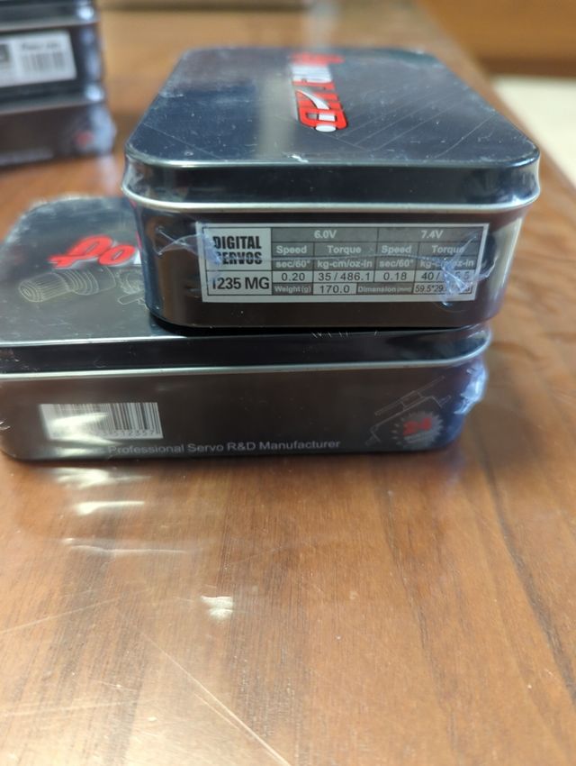 Servo gran escala 1/5 NUEVO