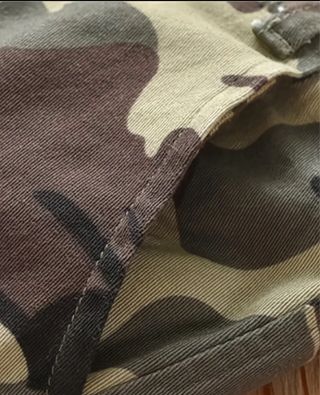 Pantalon de camuflaje niño/a nuevo. T 11-12