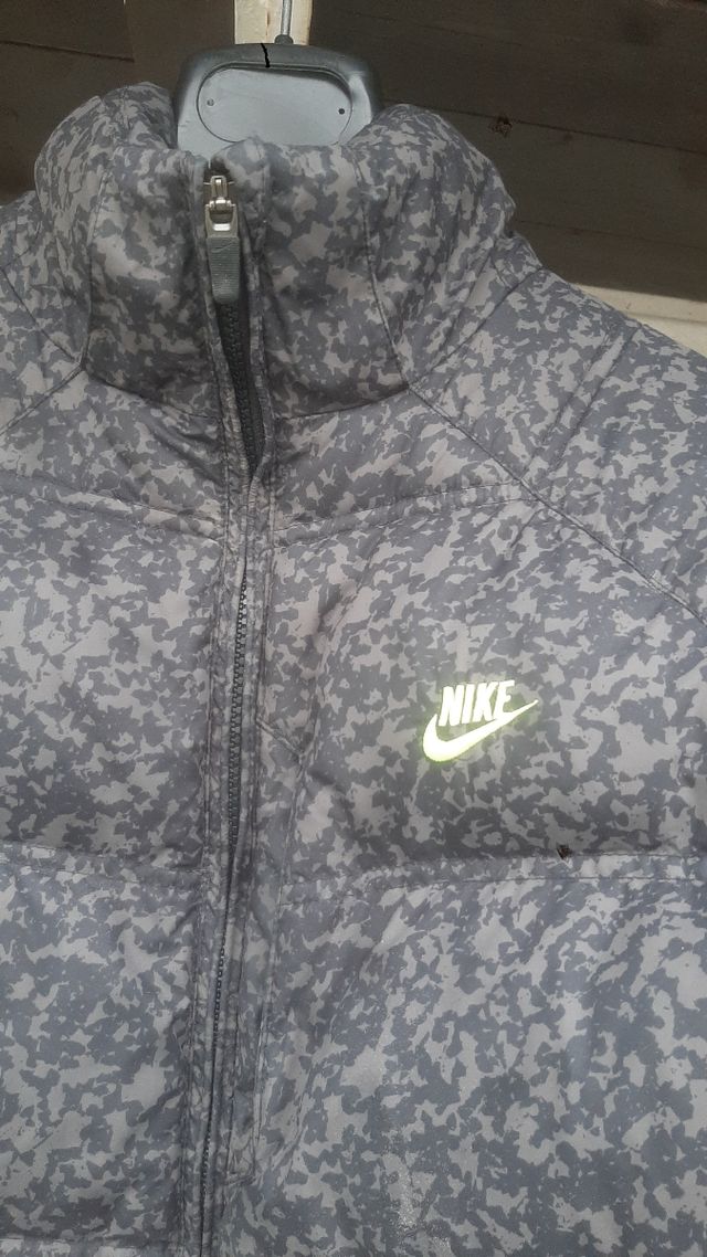 Piumino camouflage Nike