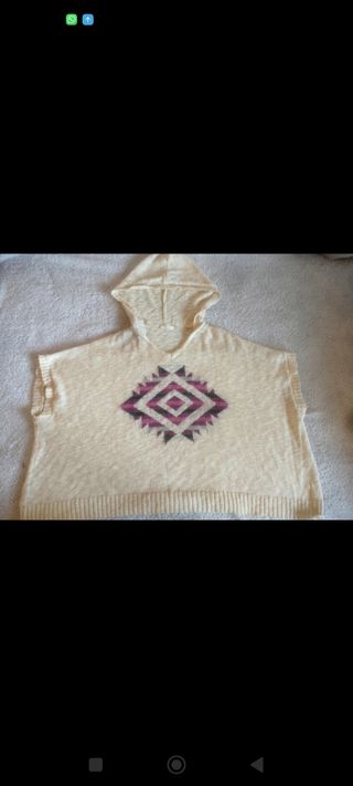 poncho/ jersey ancho Sfera 