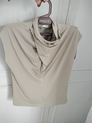 Camiseta zara