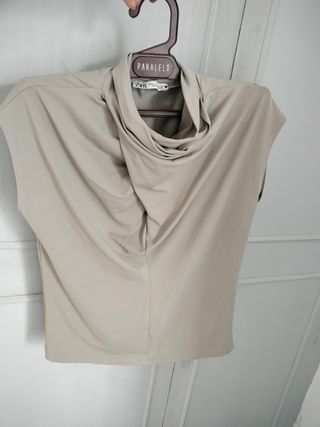 Camiseta zara