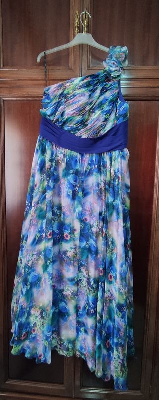 VESTIDO FIESTA UN SÓLO HOMBRO CON FULAR