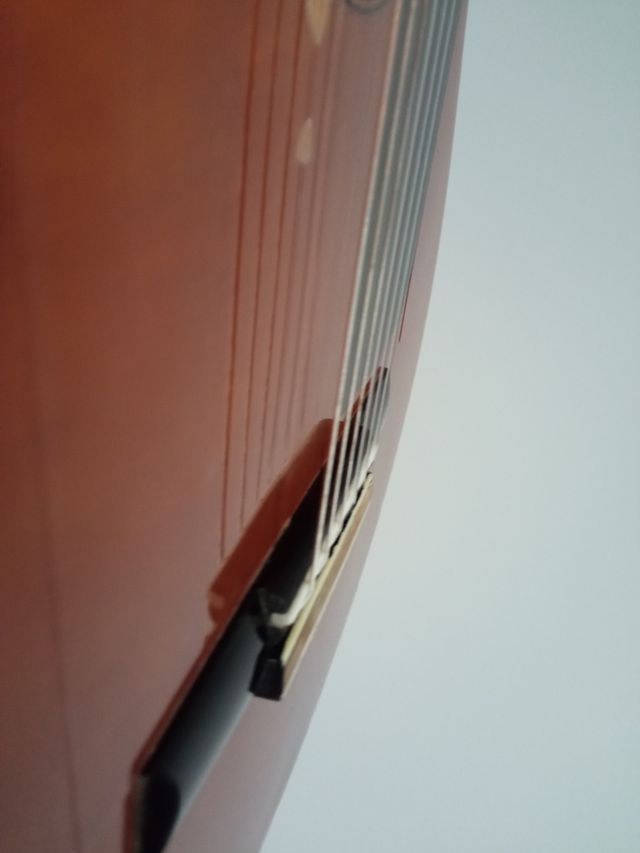 Guitarra amplificada cutewei Valencia