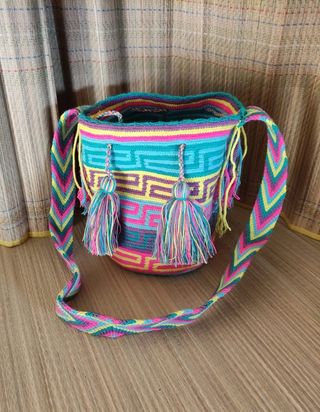 Borsa Wayuu media