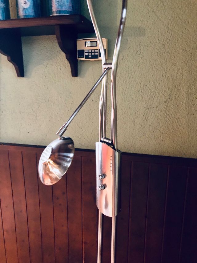 LÁMPARA DE PIE Y LECTURA ACERO INOX