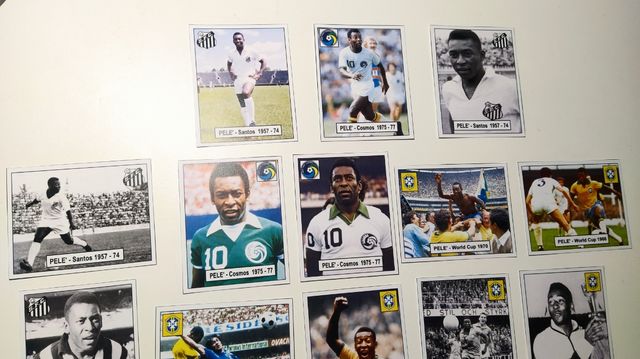 PELÉ BRASIL/ SANTOS History 18 Cromos
