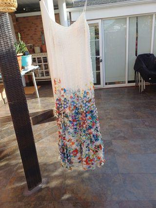 Vestido largo de fiesta y bodas