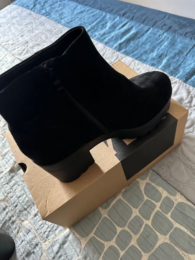 calzado botin de tacon