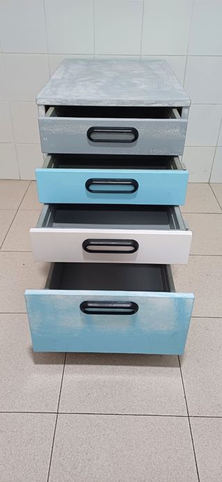 Cajonera archivador con ruedas