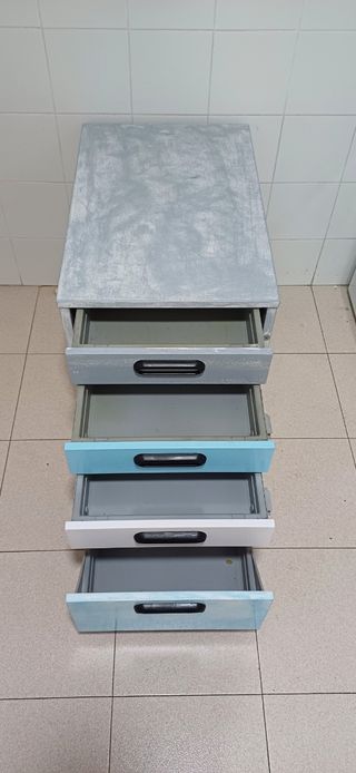 Cajonera archivador con ruedas