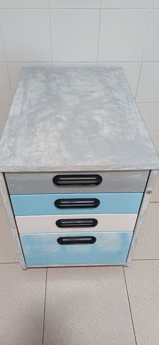 Cajonera archivador con ruedas