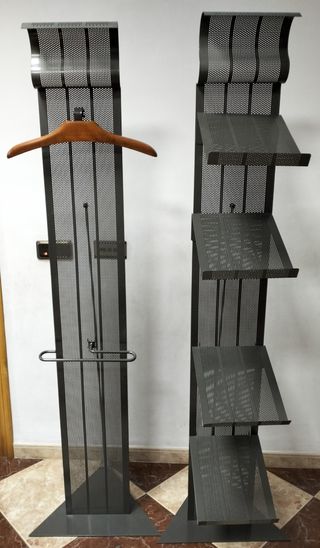 Expositor escaparate camisas y traje