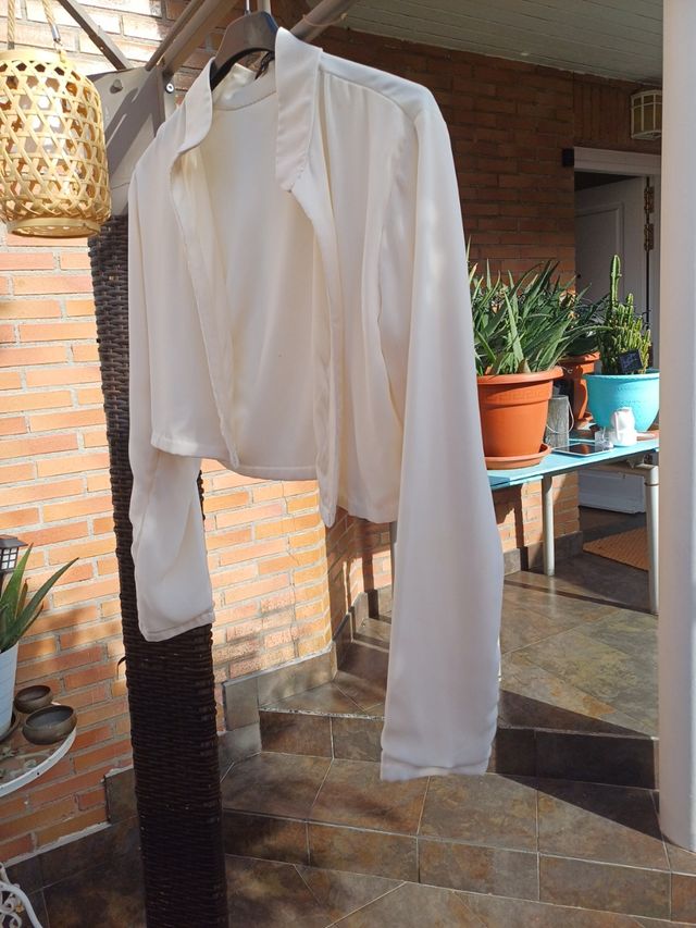 Chaqueta  bolero fiesta comprada en Farrutx