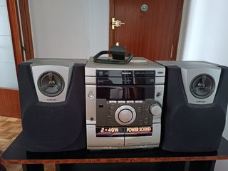 cadena musical hi-fi de segunda mano por 600 EUR en Pamplona/Iruña en  WALLAPOP