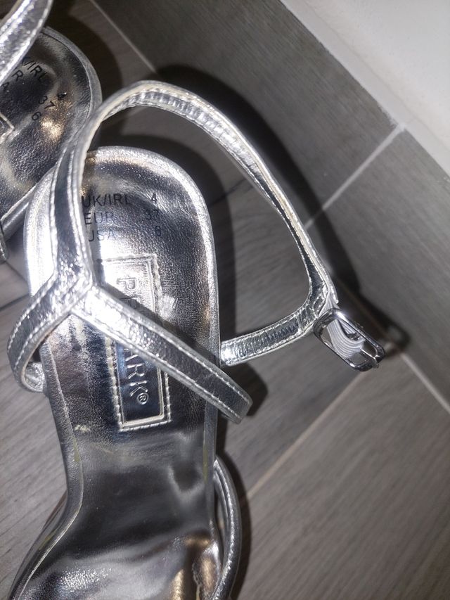 Sandalia tacón plateado T37