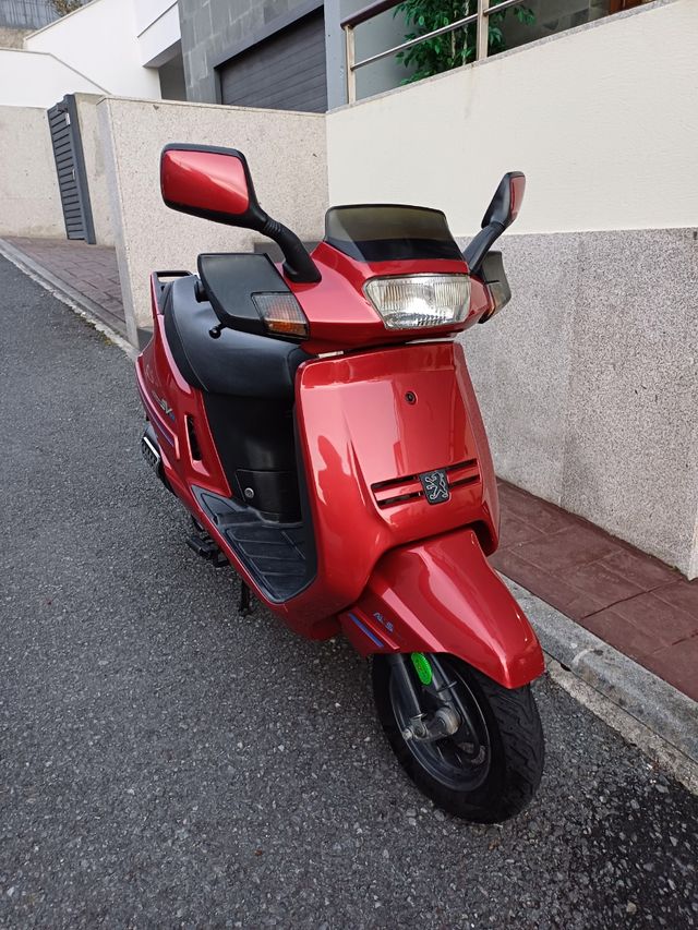 Peugeot SV 125. Ricambi o completi
