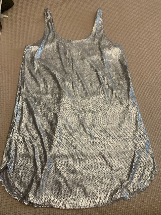 Vestido pailettes plateadas Zara